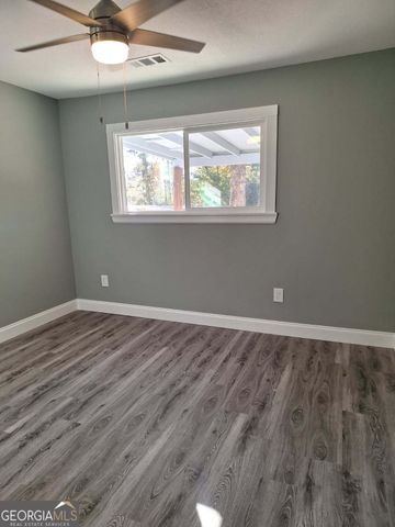 184 Lee Road 374, Valley, AL 36854