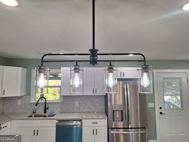 184 Lee Road 374, Valley, AL 36854