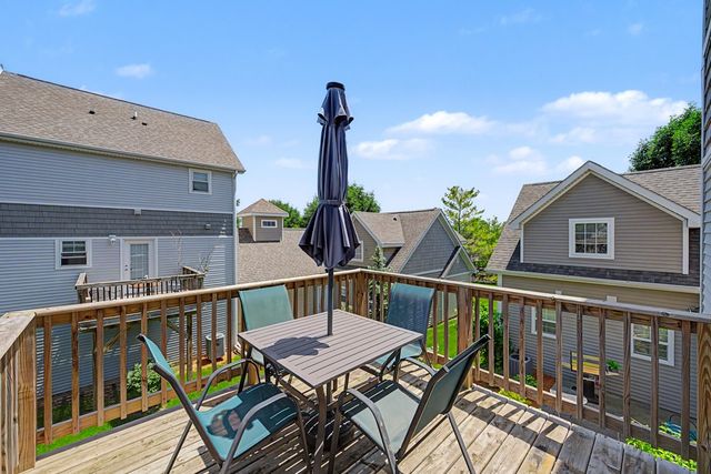 4305 153rd Place, Urbandale, IA 50323