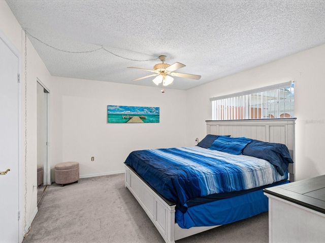 6800 20TH AVENUE N 503, St Petersburg, FL 33710