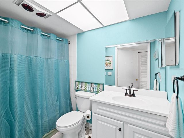 6800 20TH AVENUE N 503, St Petersburg, FL 33710