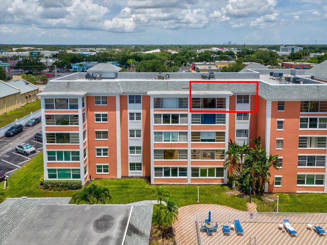 6800 20TH AVENUE N 503, St Petersburg, FL 33710