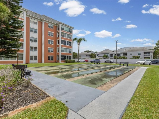 6800 20TH AVENUE N 503, St Petersburg, FL 33710