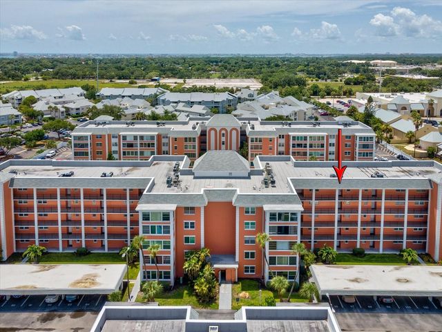6800 20TH AVENUE N 503, St Petersburg, FL 33710