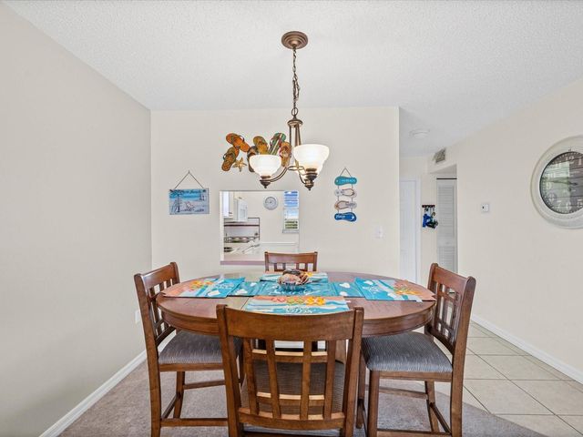 6800 20TH AVENUE N 503, St Petersburg, FL 33710