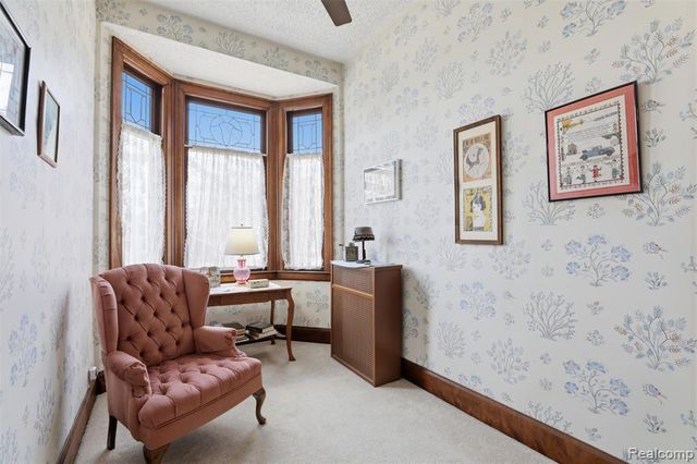 1141 N York Street, Dearborn, MI 48128