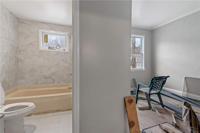 1240 Spring Garden Ave, Spring Garden, PA 15212