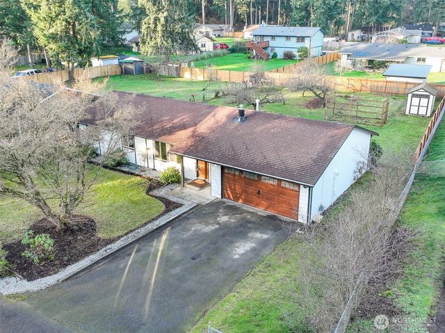 8608 9th Way SE, Lacey, WA 98503