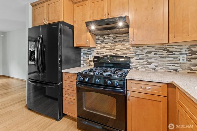 8608 9th Way SE, Lacey, WA 98503