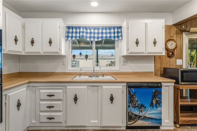 1630 Talc Plaza, Bullhead City, AZ 86442