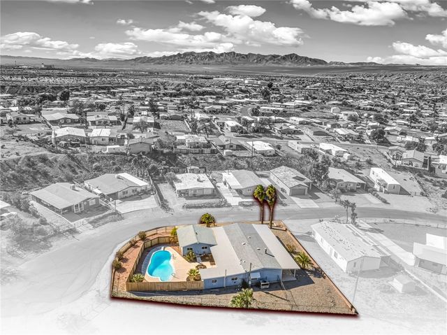 1630 Talc Plaza, Bullhead City, AZ 86442