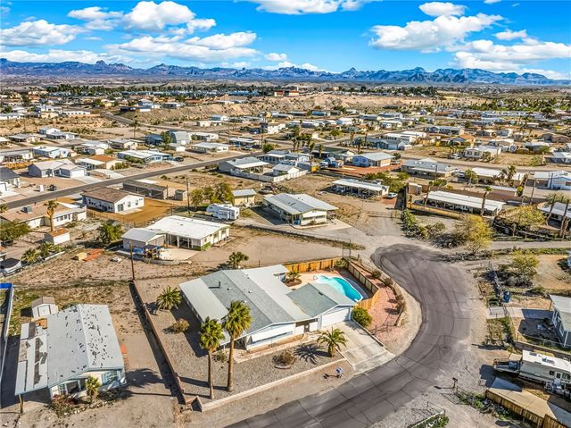 1630 Talc Plaza, Bullhead City, AZ 86442