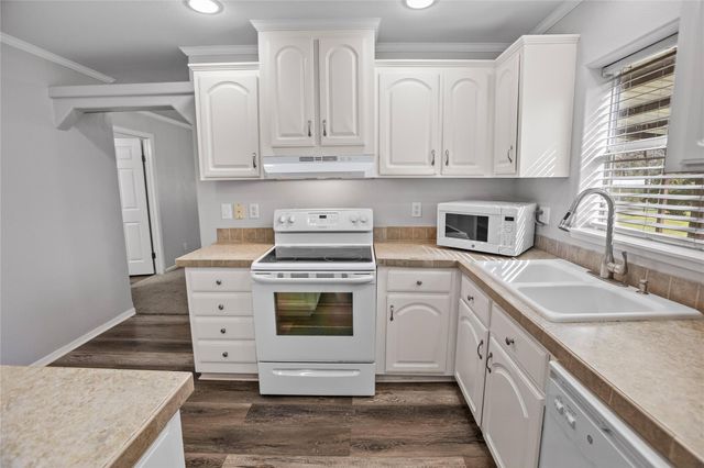 461 Bluebonnet, Livingston, TX 77351