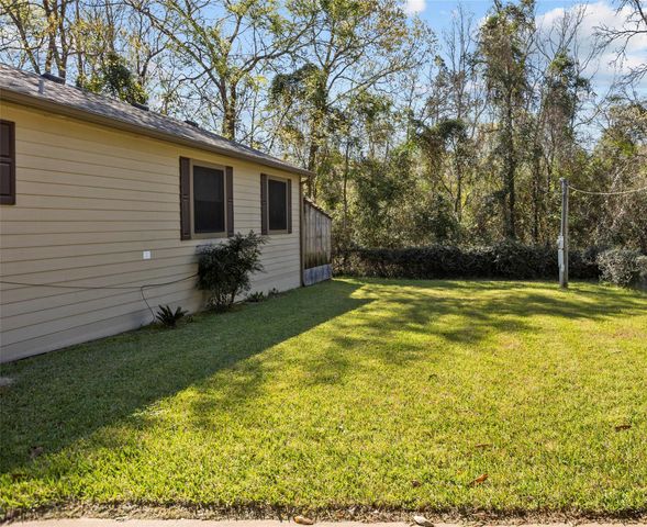 461 Bluebonnet, Livingston, TX 77351