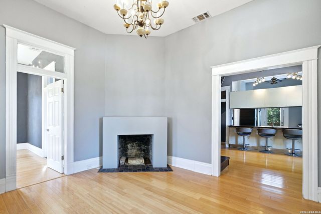 123 Fir Street, San Antonio, TX 78210