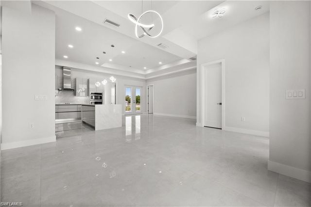 3631 68th AVE NE, Naples, FL 34120