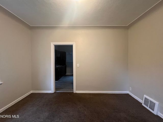 1407 Foster Avenue, Toledo, OH 43606