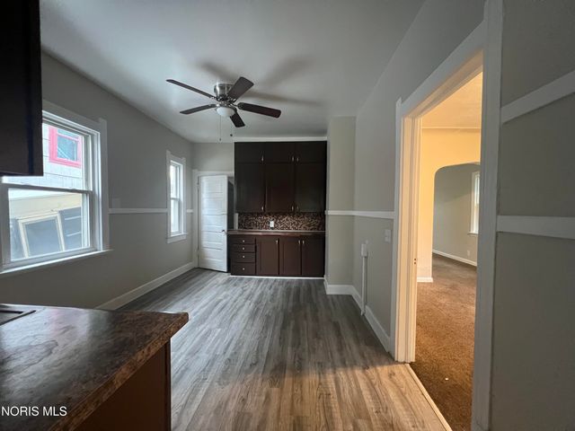 1407 Foster Avenue, Toledo, OH 43606
