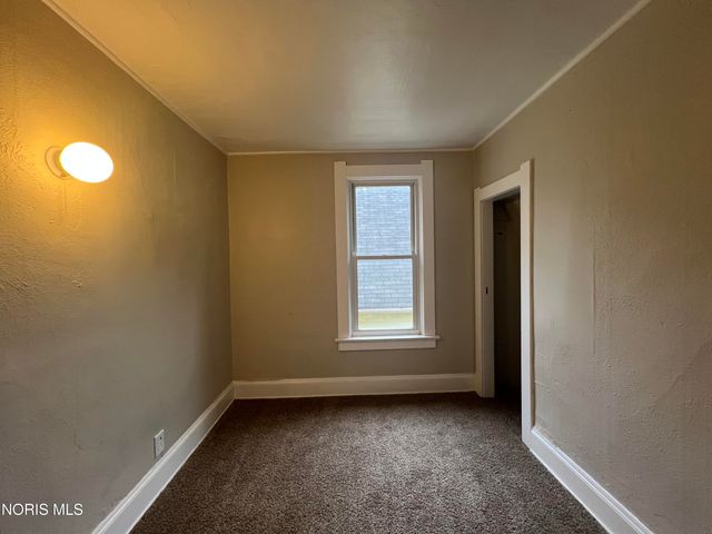 1407 Foster Avenue, Toledo, OH 43606