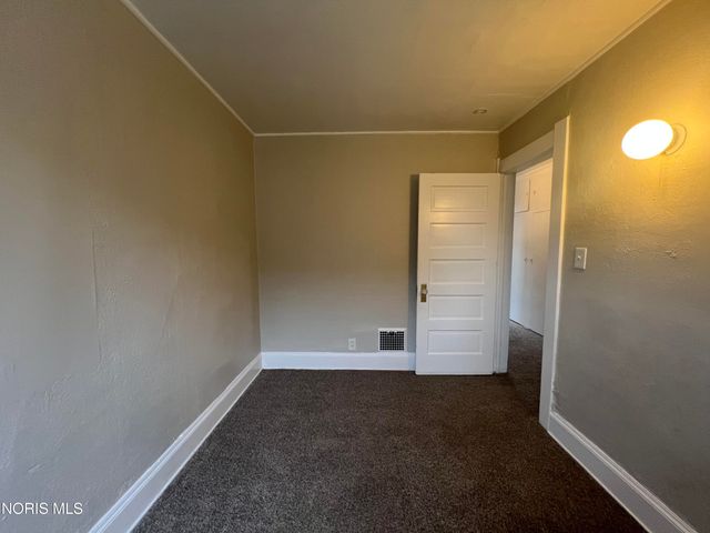 1407 Foster Avenue, Toledo, OH 43606