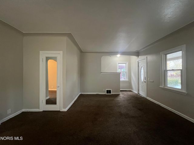 1407 Foster Avenue, Toledo, OH 43606