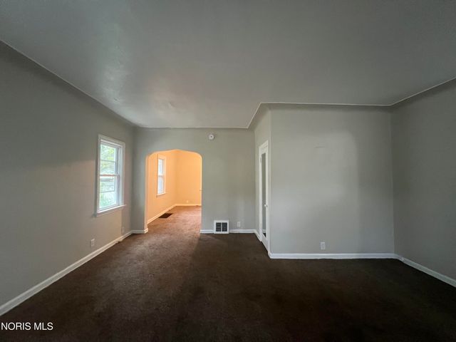 1407 Foster Avenue, Toledo, OH 43606