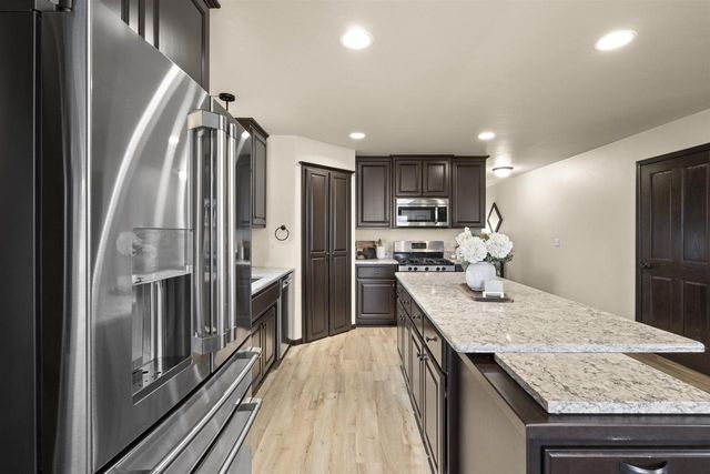 3007 GARDENIA DRIVE, Little Chute, WI 54140