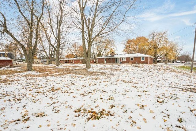 4928 E BARNETT Avenue, Sharpsville, IN 46068