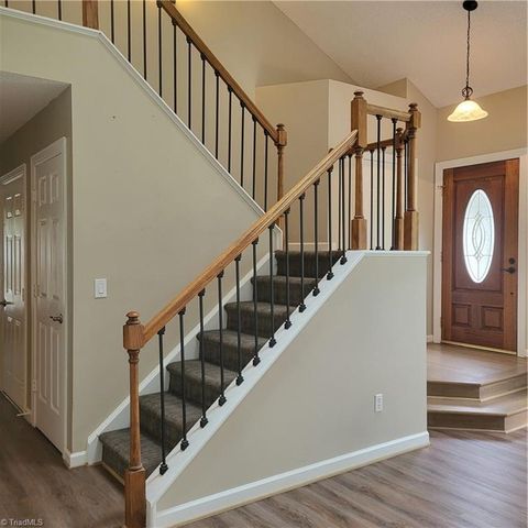 1302 Chickasha Drive, Pfafftown, NC 27040