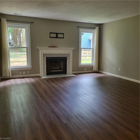 1302 Chickasha Drive, Pfafftown, NC 27040