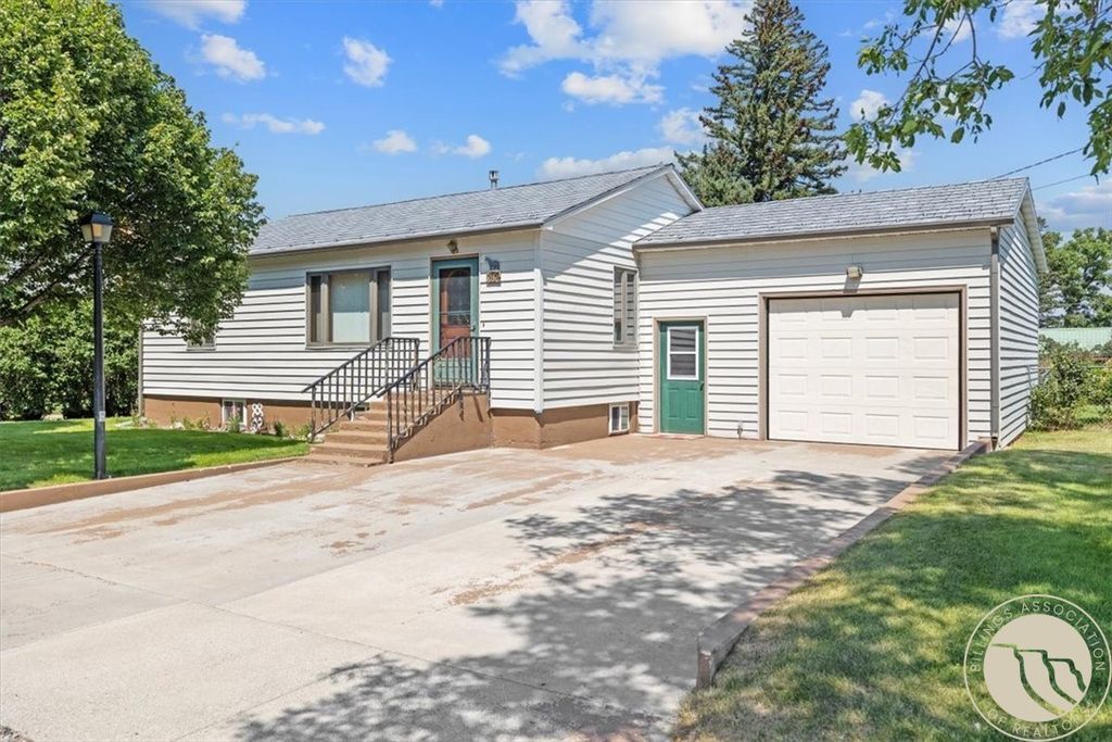 515 Everett Street, Big Timber, MT 59011 photo 3