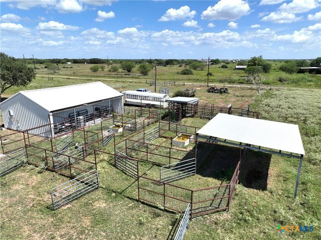 000-A Juan Antonio Road, Victoria, TX 77904