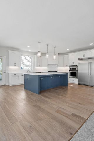 16900 59th Avenue N, Plymouth, MN 55446