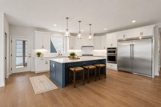 16900 59th Avenue N, Plymouth, MN 55446