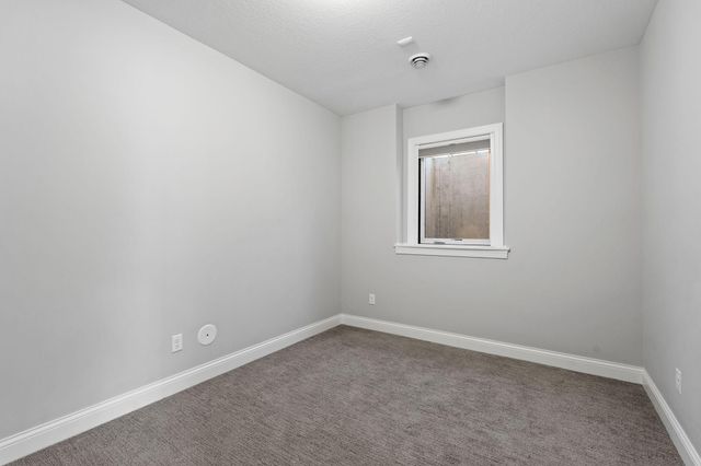 16900 59th Avenue N, Plymouth, MN 55446