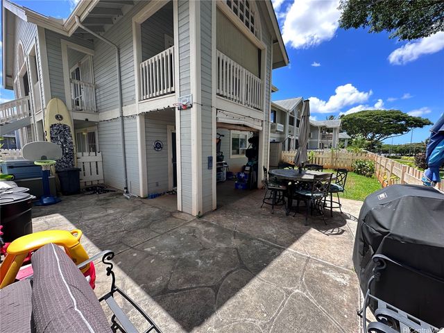 94-219 Paioa Place F106, Waipahu, HI 96797