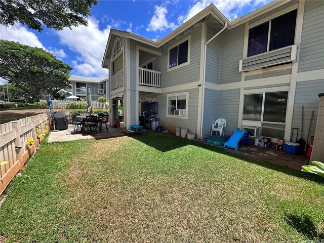 94-219 Paioa Place F106, Waipahu, HI 96797