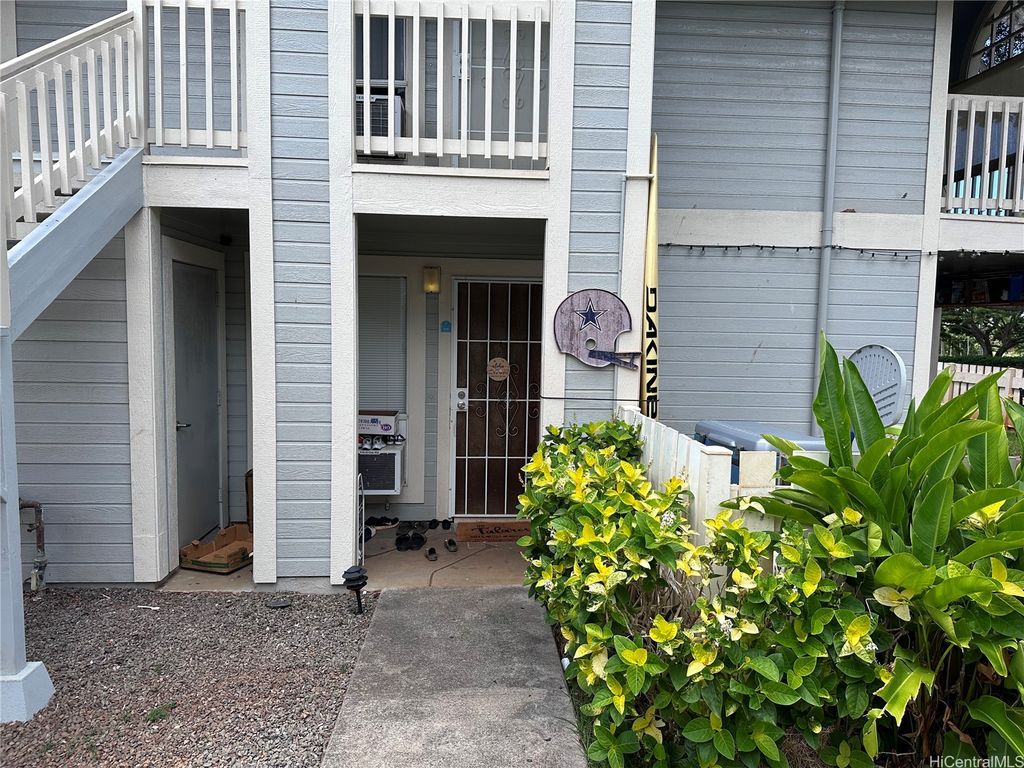 94-219 Paioa Place F106, Waipahu, HI 96797