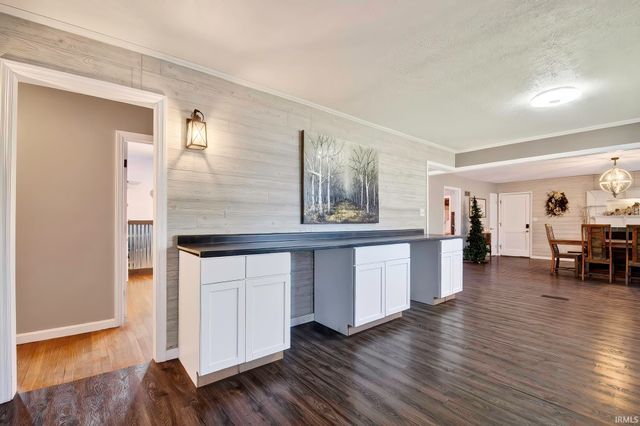 817 E Main Street, Greentown, IN 46936