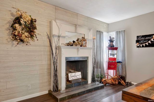 817 E Main Street, Greentown, IN 46936