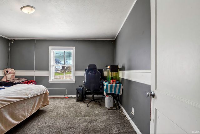 817 E Main Street, Greentown, IN 46936