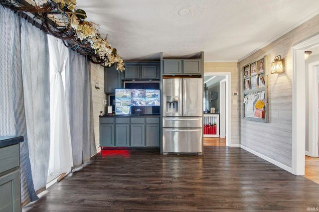 817 E Main Street, Greentown, IN 46936