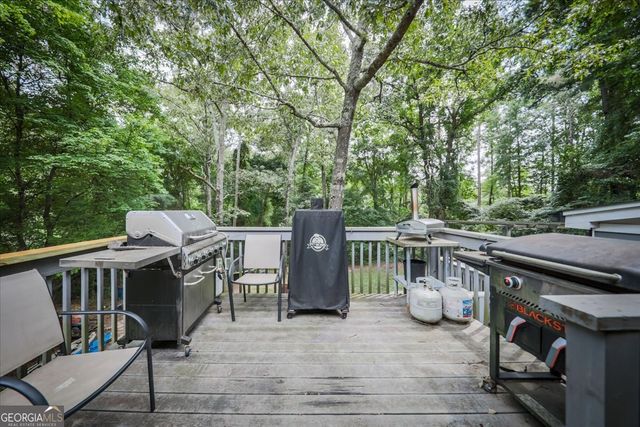 133 Amberwood Lane, Euharlee, GA 30145