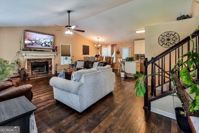 133 Amberwood Lane, Euharlee, GA 30145