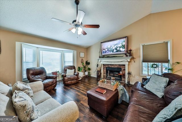 133 Amberwood Lane, Euharlee, GA 30145