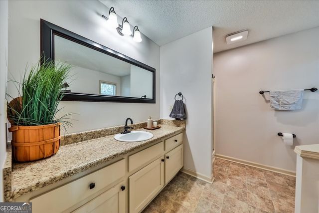 133 Amberwood Lane, Euharlee, GA 30145