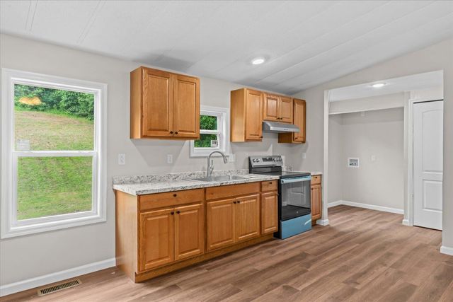 148 Watkins Way, Dalton, GA 30721