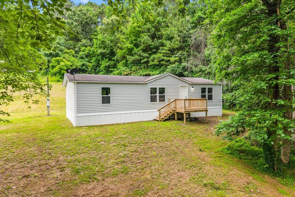 148 Watkins Way, Dalton, GA 30721