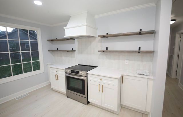 121 Roberta Dr, Hendersonville, TN 37075