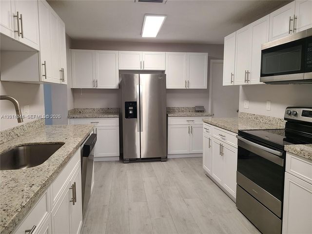 4751 NW 12th Dr 1, Deerfield Beach, FL 33064